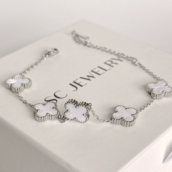 MOP Clover Bracelet Silver Tone Chain Stainless Steel Bracelet - Picture 2 of 8